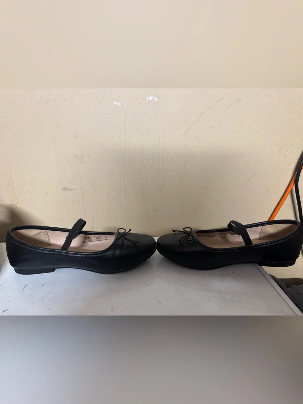 The Children's Place Black Ballet Flats with Elastic Cross Strap